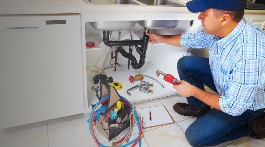 Expert burst pipe repair services in Glenrock, WY